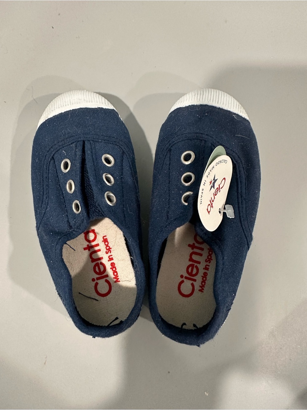 Cienta Kids Navy Canvas Slip-On Sneakers with White Toe